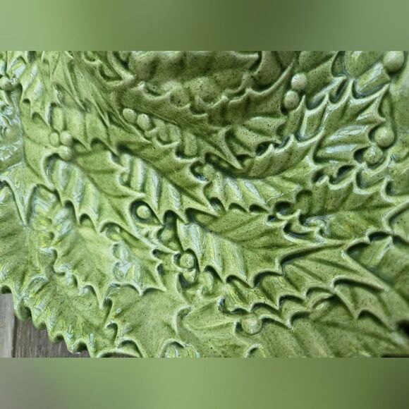 Ceramic tree and serving bowl dish holiday center piece - Picture 5 of 13